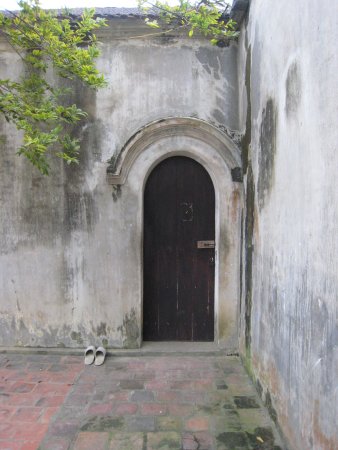 12040279